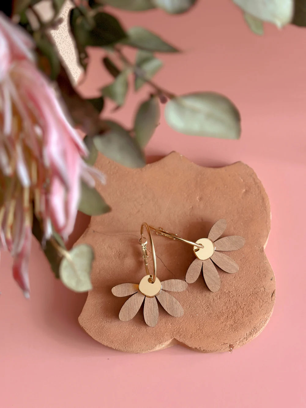 Earrings | Jumbo Daisy Hoop Earrings