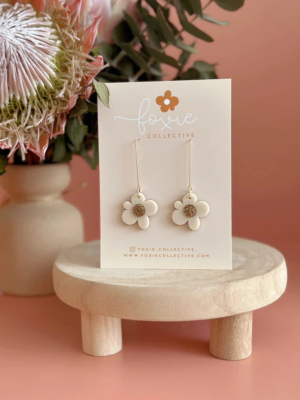 Earrings | Moon Flower Dangle