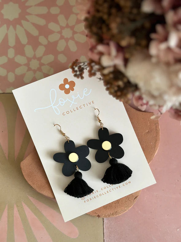 Earrings | Bella Tassel Dangle